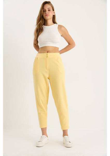 Kadın Çift Düğmeli Cep Detaylı Balon Pantolon modelleri