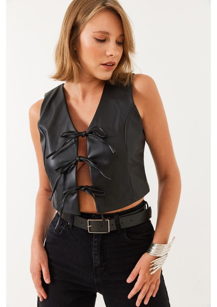 Kadın Bağlama Detaylı Deri Yelek fiyatları