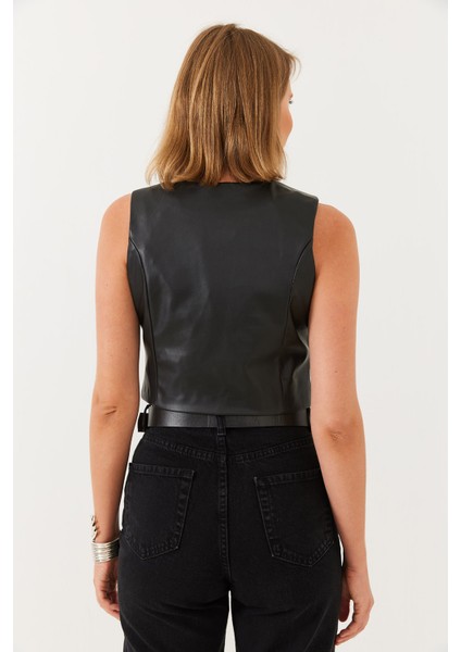 Kadın Bağlama Detaylı Deri Yelek modelleri