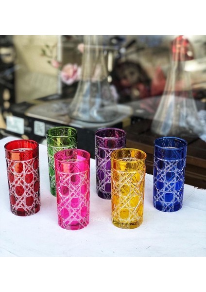 Renkli Petek Modeli Su Bardağı, Şık ve Canlı Tasarım