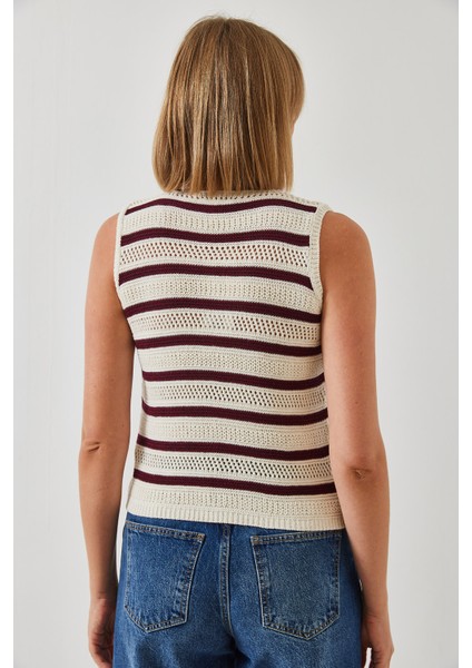 Kadın V Yaka Üç Düğmeli Çizgili Triko Yelek indirimleri