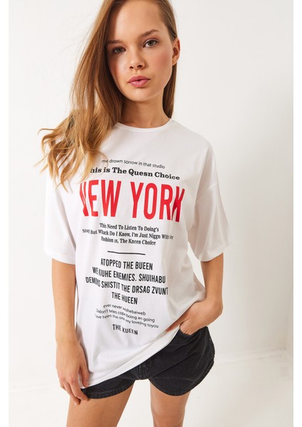 Kadın New York Baskılı Oversize T-Shirt fırsatları