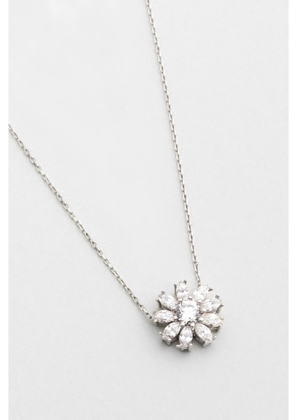 Beyaz Altın Sertifikalı Premium Created Taşlı 42 cm Çiçek Kolye indirimleri