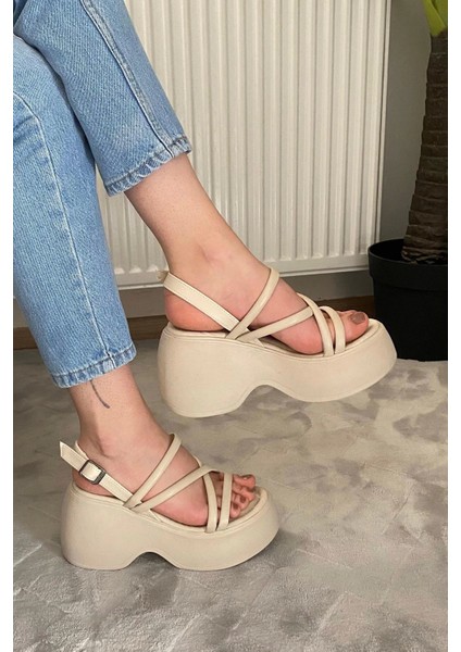 Kadın Anita Bej Biyeli Kalın Taban Ortopedik Sandalet K-3020 fırsatları