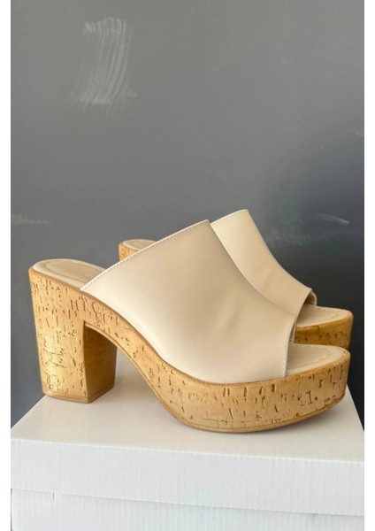 Kadın Oven Bej 10 cm Platfom Topuklu Mantar Taban Terlik K-850 fiyatları