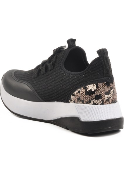 Siyah Bağcıklı Kadın Sneaker fırsatları