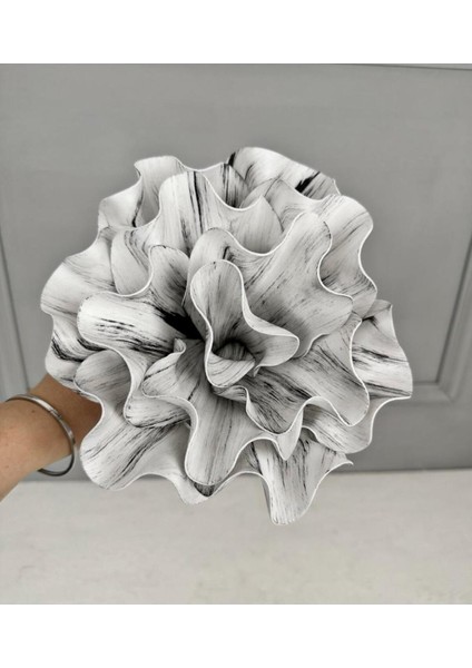 Beyaz ve Siyah Yapay Eva Lateks Çiçek, Şık ve Doğal Görünümlü Dekoratif Ürün modelleri