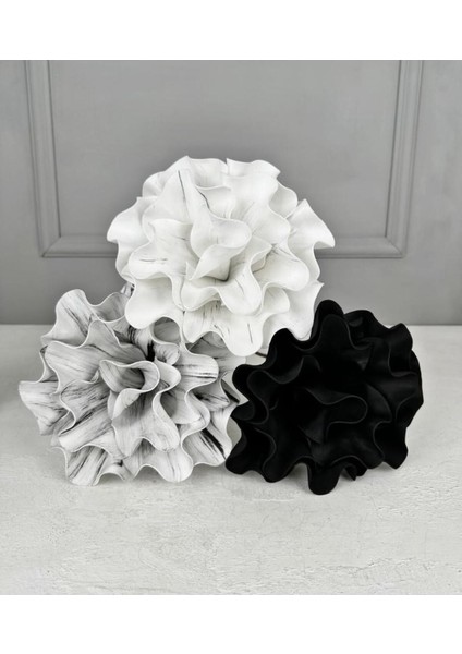 Beyaz ve Siyah Yapay Eva Lateks Çiçek, Şık ve Doğal Görünümlü Dekoratif Ürün fırsatları