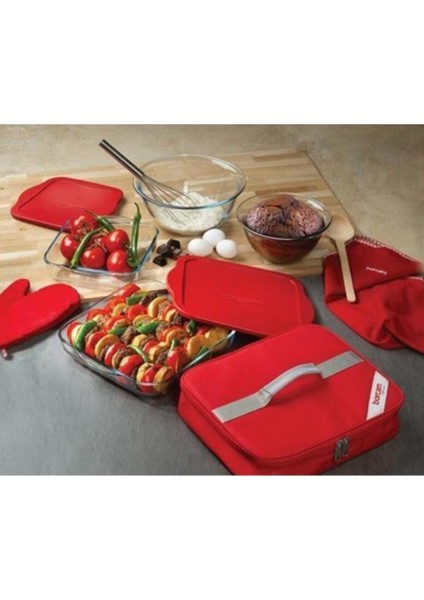 Beyaz Termal Çantalı Fırın Tepsisi, Sağlıklı ve Pratik Kullanıma Uygun