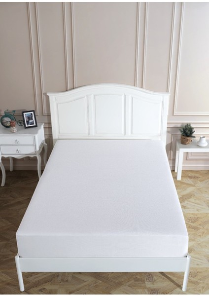 Sıvı Geçirmez Fitted Alez