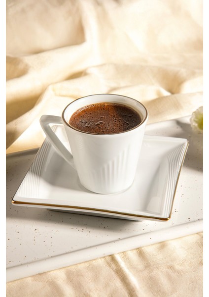 12 Parça Beyaz Porselen Kahve Fincan Takımı, Şık ve Zarif Tasarım