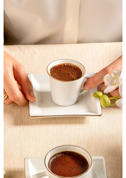 12 Parça Beyaz Porselen Kahve Fincan Takımı, Şık ve Zarif Tasarım modelleri