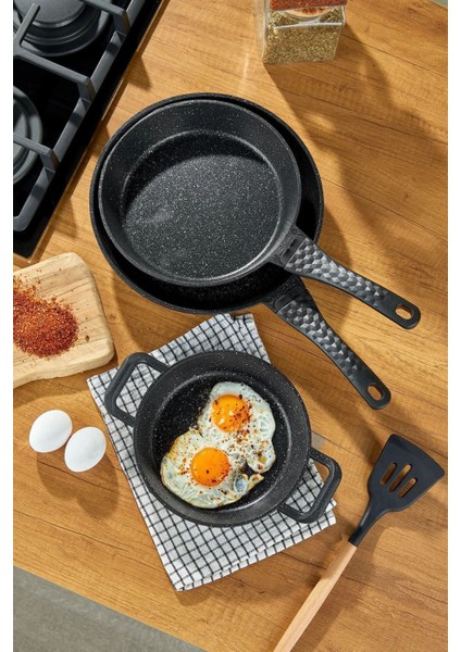 Döküm Granit 3 Parça Tava Sahan Seti, Siyah, 20-24-28CM
