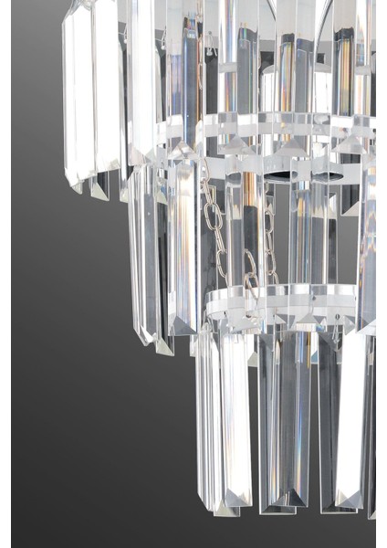 Beyaz Üç Katlı Kristal Avize, Şık ve Zarif Aydınlatma Seçeneği