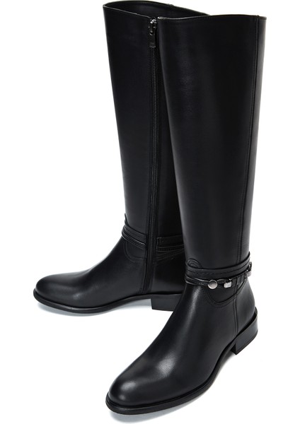 Kadın Siyah Fermuarlı Aksesuar Detaylı Deri Çizme 25WFD280618 modelleri