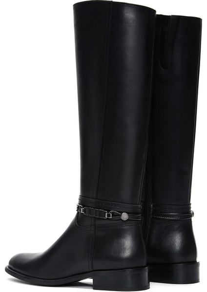 Kadın Siyah Fermuarlı Aksesuar Detaylı Deri Çizme 25WFD280618