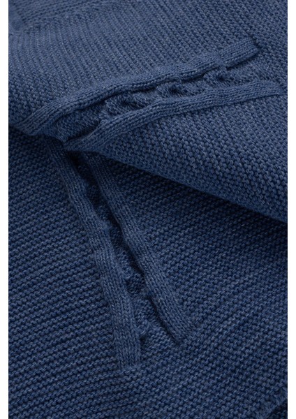 Indigo Renkli, 130X170 Cm, Şık ve Yumuşak Battaniye, Ev Dekoruna Uyum Sağlar. indirimleri