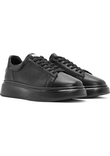 Erkek Siyah Bağcıklı Kalın Tabanlı Deri Sneaker 25WFD675318 modelleri