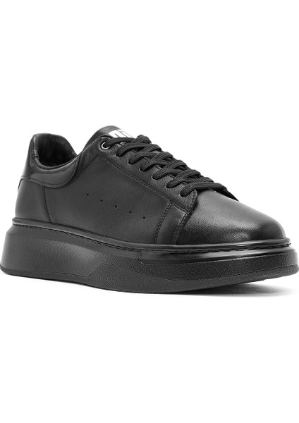 Erkek Siyah Bağcıklı Kalın Tabanlı Deri Sneaker 25WFD675318