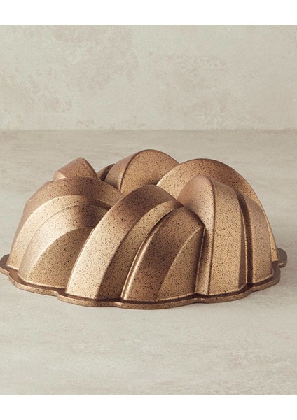 Altın Renkli Alüminyum Döküm Kek Kalıbı, Şık ve Dayanıklı Tasarım fiyatları