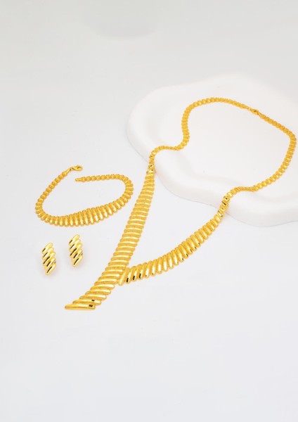 Parıltılı Taşsız Altın Takı Seti fiyatları