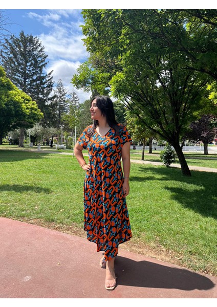 Turuncu Desenli V Yaka Salaş Yazlık Elbise – Asimetrik Kesim 38-50 Beden Uyumlu indirimleri