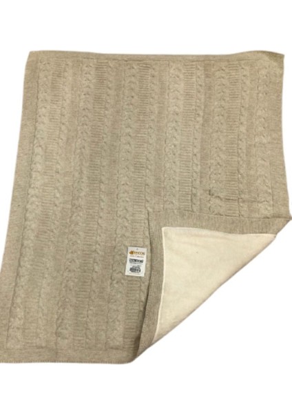 Yumuşak ve Sıcak Bej Triko Battaniye, Rahatlık ve Şıklık Sunar fiyatları