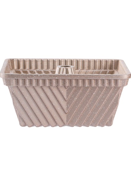 Altın Renkli Kare Kek Kalıbı, Şık ve Kullanışlı Pişirme Aracı