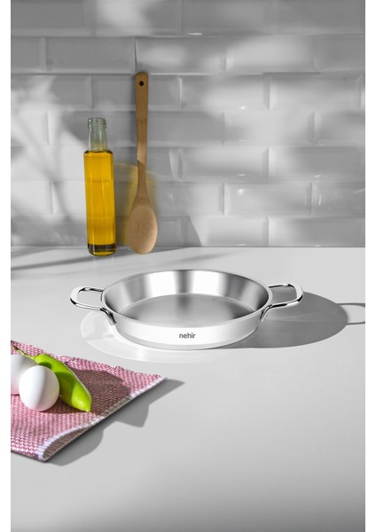 Gümüş Renk Çelik Italyan Omlet Tavası 18 cm Kapaksız Gri