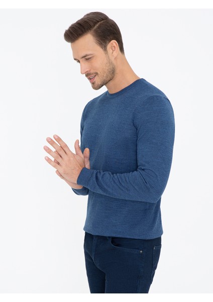 Erkek İndigo Slim Fit Bisiklet Yaka Basic Triko Kazak 50237038-VR028