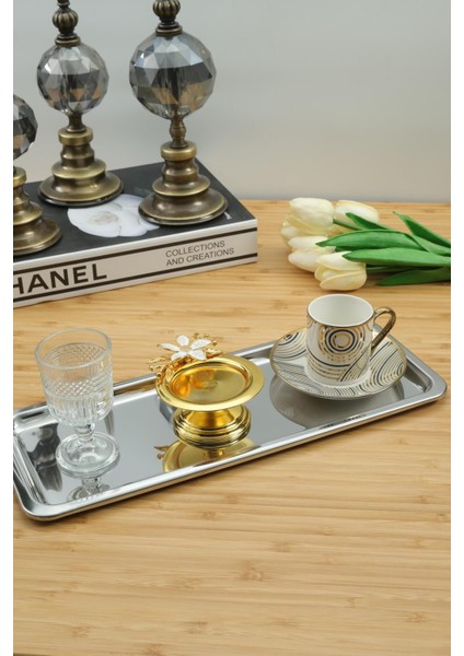 Altın Renkli 6'lı Zambak Desenli Dekoratif Lokum ve Kahve Sunumlukları modelleri