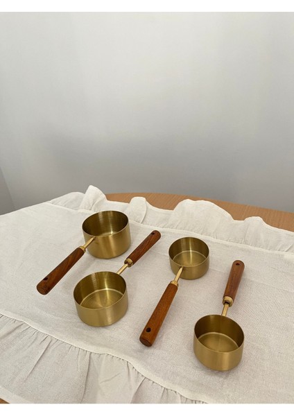 Şık Altın Renkli Paslanmaz Çelik Ölçü Kabı Seti, Ahşap Saplı, Pratik ve Estetik.