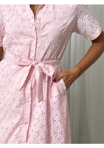 Pamuk Fisto Çiçek Desenli Cep ve Kemer Detaylı Astarlı Elbise fırsatları