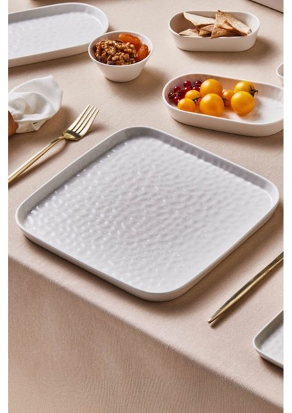 Bembeyaz 26 cm Servis Tabağı, Şık ve Kullanışlı Mutfak Gereci