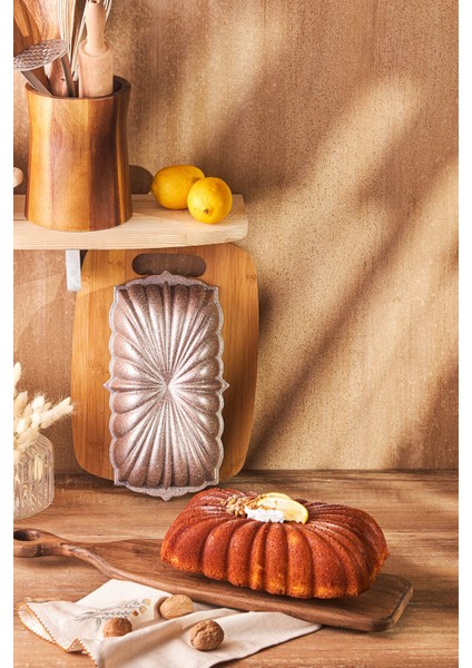 Pembe Rosegold Baton Kek Kalıbı, Şık ve Kolay Kullanım Için Tasarlandı