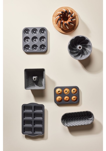 Gri 6'lı Karbon Çelik Muffin ve Kek Kalıbı, Dayanıklı ve Şık Tasarım modelleri