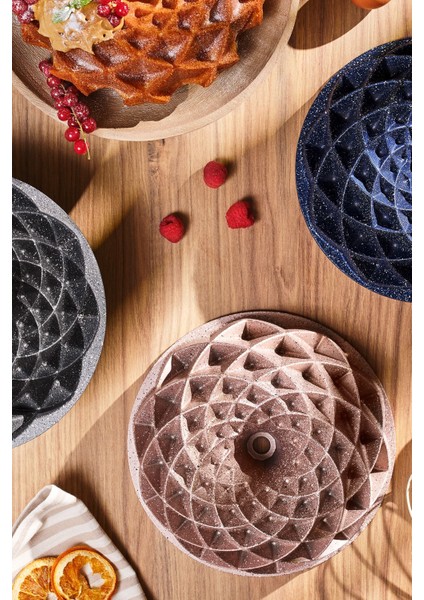 Pembe Rosegold Kek Kalıbı, Şık ve Kaliteli Fırın Gereci