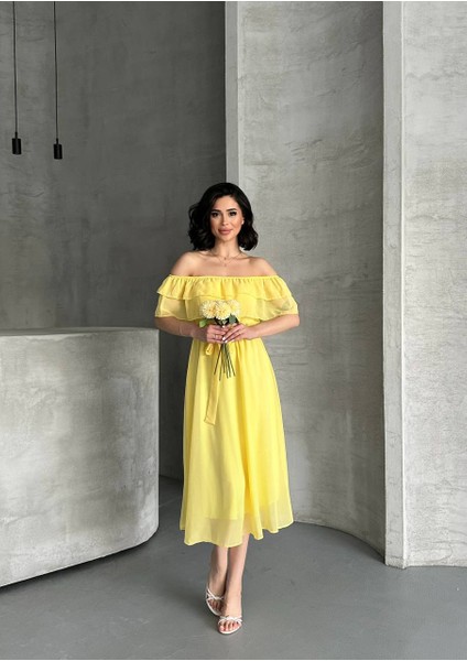 Şifon Astarlı Madonna Yaka Elbise