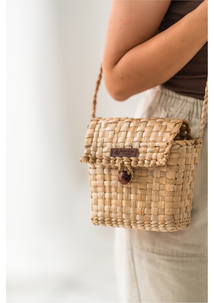 El Yapımı Doğal Hasır Kol Çantası | 15X15X9 cm | Askılı – Kadın Çanta – Bohem Tarz – Yazlık Kol Çantası modelleri