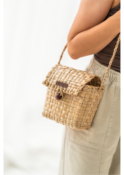 El Yapımı Doğal Hasır Kol Çantası | 15X15X9 cm | Askılı – Kadın Çanta – Bohem Tarz – Yazlık Kol Çantası fırsatları