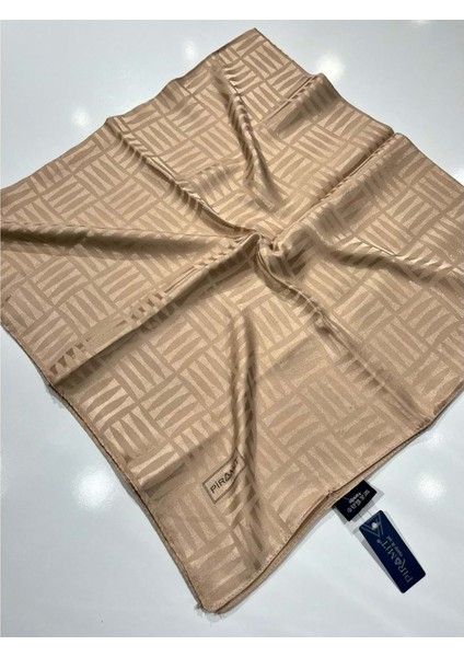 Piramit Jakarlı Eşarp - 1