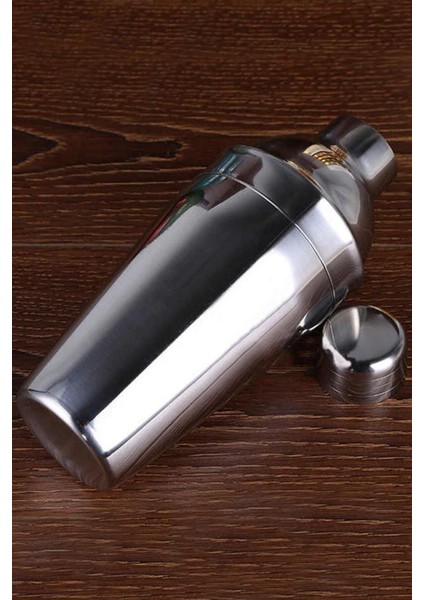 Paslanmaz Çelik Kokteyl Shaker 700 ml – Şık ve Kullanışlı Ev ve Bar Ürünü modelleri