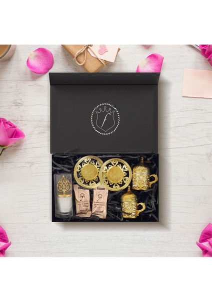 El Işlemeli Sarı Kahve Fincan Takımı ve Mum Hediye Seti, Şık ve Doğal. fiyatları