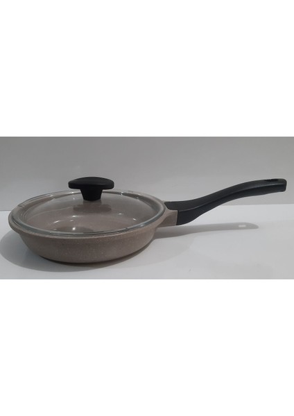 Vizon ve Siyah Saplı 20 cm Kapaklı Tava, Şık ve Kullanışlı Mutfak Gereci