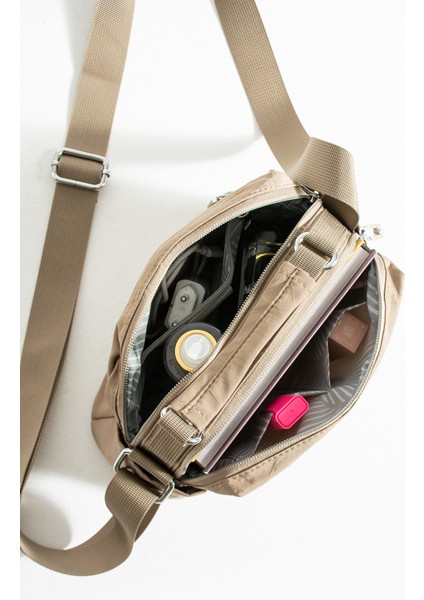 4010 Kadın Suya Dyk Paraşüt Kumaş Çapraz Askılı Küçük Boy El ve Omuz Çantası