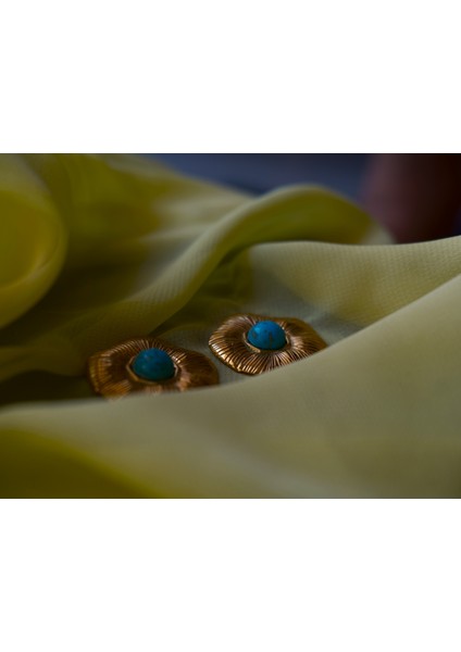 Saaden Taşlı Gold Çelik Küpe modelleri