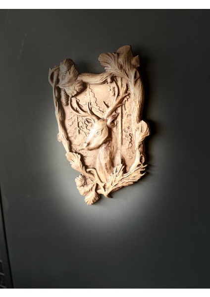 Store Ormanın Asil Bekçisi – Ahşap Oyma Geyik Duvar Tablosu | Rustik ve Doğa Temalı Dekor fiyatları