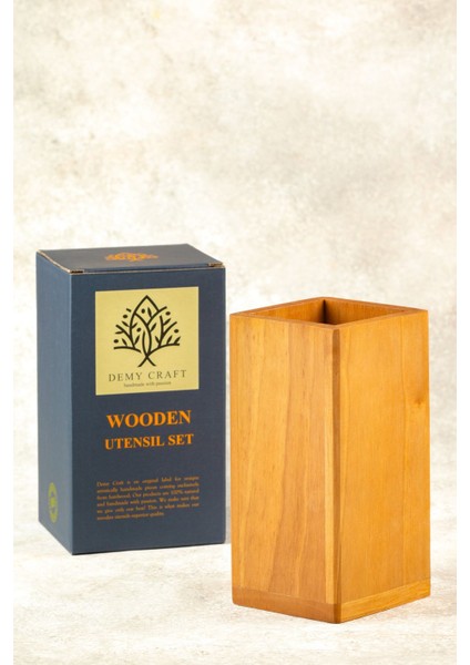 Ahşap Kahverengi Kaşıklık, Şık ve Doğal Mutfak Düzeni Için Uygun