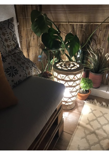 El Yapımı Hasır Masa Lambası, Şık ve Büyük Dekoratif Aydınlatma, Beyaz Renk fırsatları