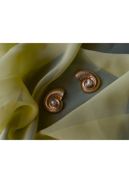 Saaden Gold Salyangoz Desenli Küpe modelleri